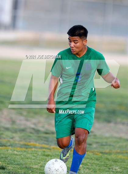 Thumbnail 2 in Independence @ Highland (CIF CS D3 Semifinal) photogallery.