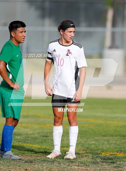 Thumbnail 1 in Independence @ Highland (CIF CS D3 Semifinal) photogallery.