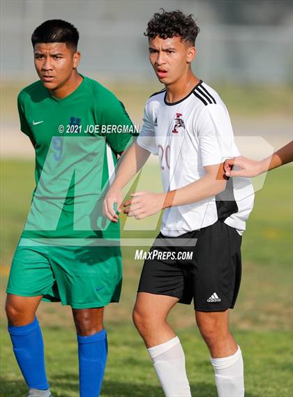 Thumbnail 1 in Independence @ Highland (CIF CS D3 Semifinal) photogallery.