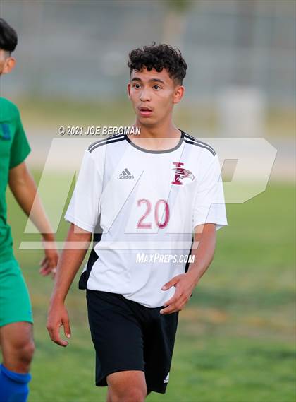 Thumbnail 1 in Independence @ Highland (CIF CS D3 Semifinal) photogallery.