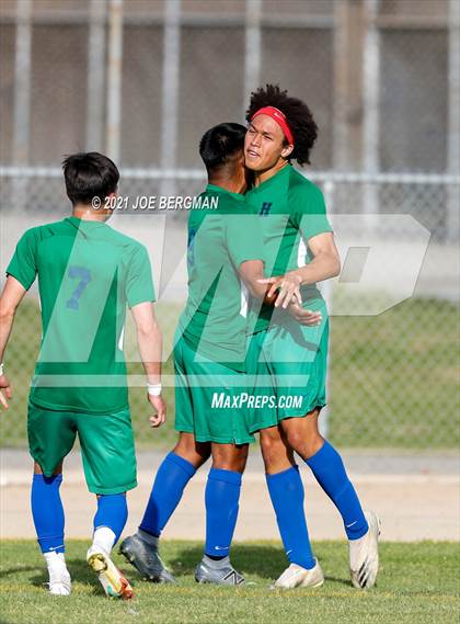 Thumbnail 2 in Independence @ Highland (CIF CS D3 Semifinal) photogallery.