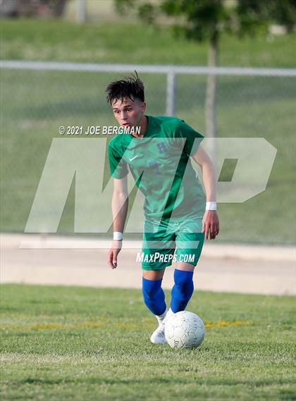 Thumbnail 1 in Independence @ Highland (CIF CS D3 Semifinal) photogallery.