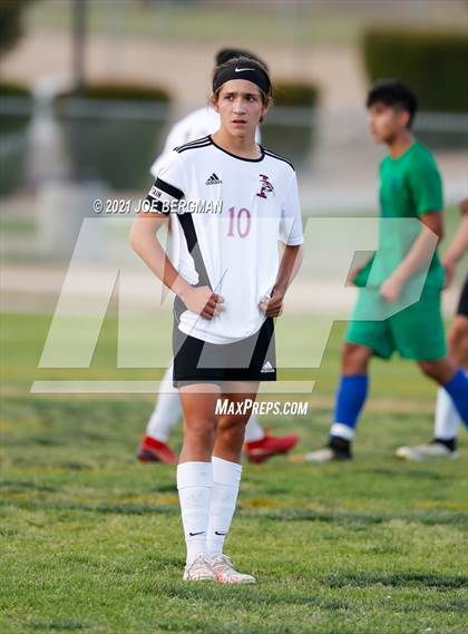 Thumbnail 2 in Independence @ Highland (CIF CS D3 Semifinal) photogallery.