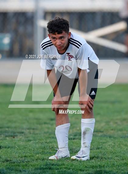 Thumbnail 3 in Independence @ Highland (CIF CS D3 Semifinal) photogallery.