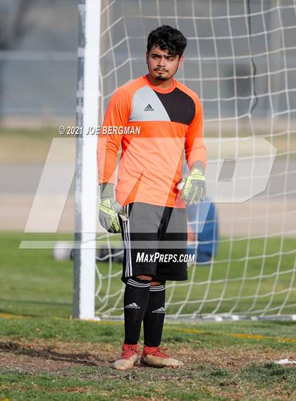 Thumbnail 2 in Independence @ Highland (CIF CS D3 Semifinal) photogallery.