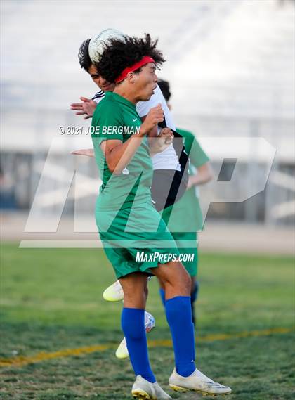 Thumbnail 1 in Independence @ Highland (CIF CS D3 Semifinal) photogallery.
