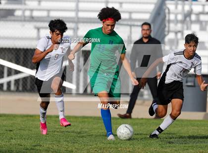 Thumbnail 2 in Independence @ Highland (CIF CS D3 Semifinal) photogallery.