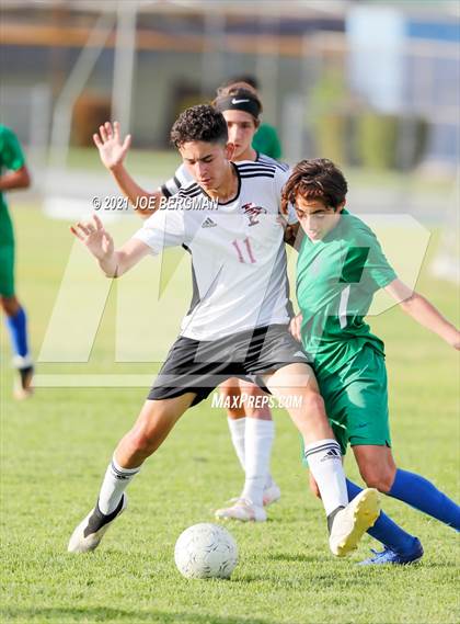 Thumbnail 1 in Independence @ Highland (CIF CS D3 Semifinal) photogallery.