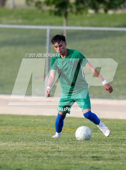 Thumbnail 2 in Independence @ Highland (CIF CS D3 Semifinal) photogallery.