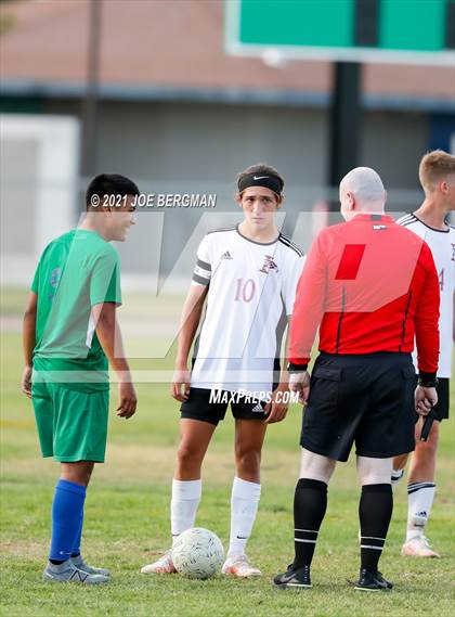 Thumbnail 2 in Independence @ Highland (CIF CS D3 Semifinal) photogallery.