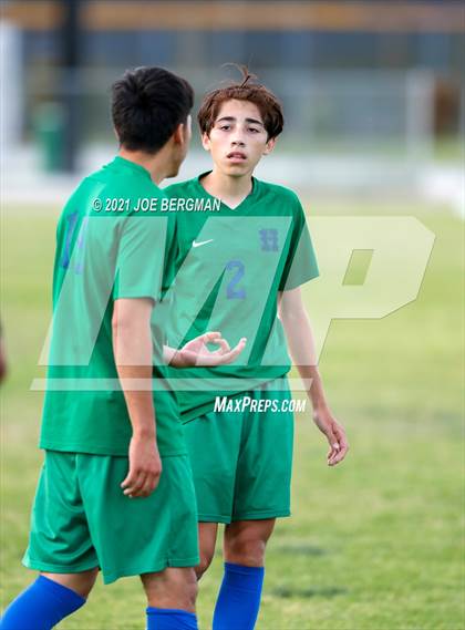 Thumbnail 1 in Independence @ Highland (CIF CS D3 Semifinal) photogallery.