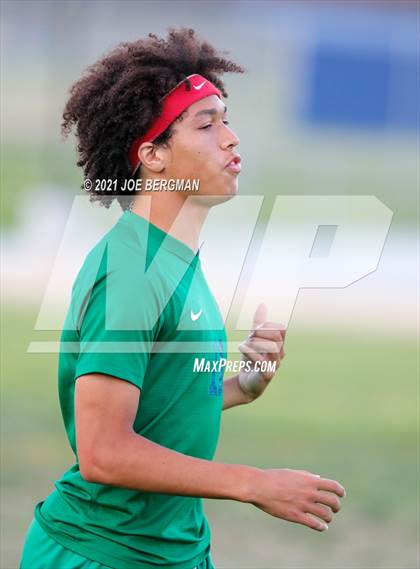 Thumbnail 2 in Independence @ Highland (CIF CS D3 Semifinal) photogallery.