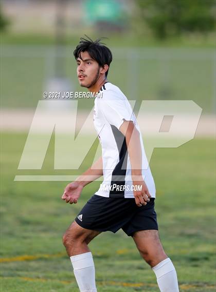 Thumbnail 1 in Independence @ Highland (CIF CS D3 Semifinal) photogallery.