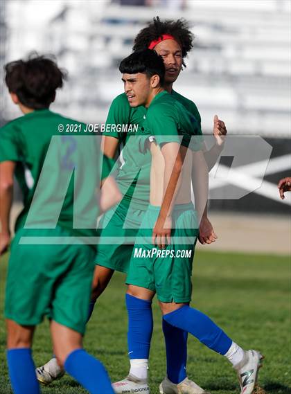 Thumbnail 2 in Independence @ Highland (CIF CS D3 Semifinal) photogallery.