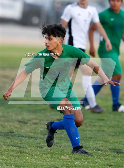 Thumbnail 3 in Independence @ Highland (CIF CS D3 Semifinal) photogallery.