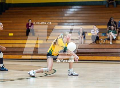 Thumbnail 1 in Lumberton @ Pine Forest photogallery.