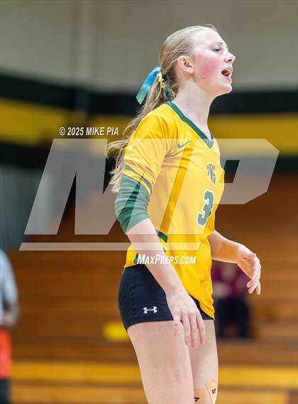 Thumbnail 1 in Lumberton @ Pine Forest photogallery.