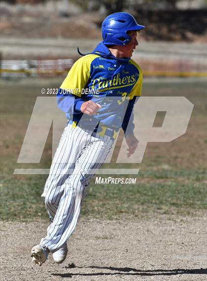 Thumbnail 1 in Cimarron @ Penasco photogallery.