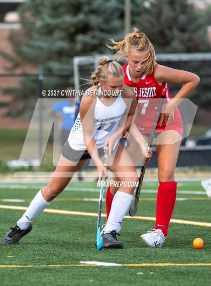 Thumbnail 3 in Regis Jesuit vs Grandview photogallery.