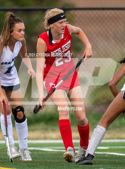 Thumbnail 1 in Regis Jesuit vs Grandview photogallery.