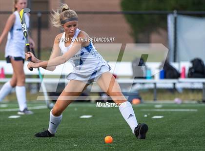 Thumbnail 3 in Regis Jesuit vs Grandview photogallery.