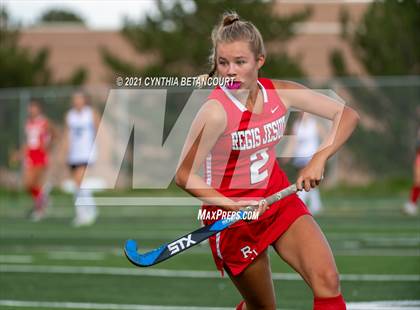 Thumbnail 3 in Regis Jesuit vs Grandview photogallery.