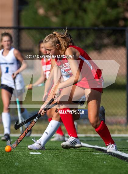 Thumbnail 3 in Regis Jesuit vs Grandview photogallery.