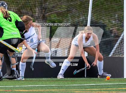Thumbnail 2 in Regis Jesuit vs Grandview photogallery.