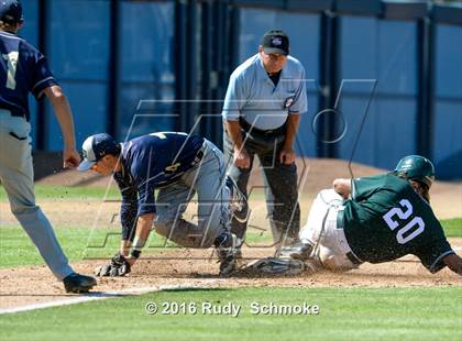 Thumbnail 2 in Coronado vs. Del Norte (CIF SDS D3 Final) photogallery.