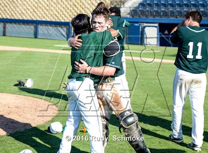 Thumbnail 2 in Coronado vs. Del Norte (CIF SDS D3 Final) photogallery.