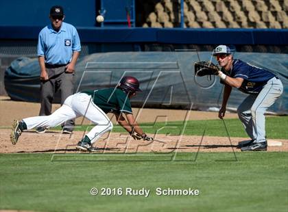 Thumbnail 1 in Coronado vs. Del Norte (CIF SDS D3 Final) photogallery.