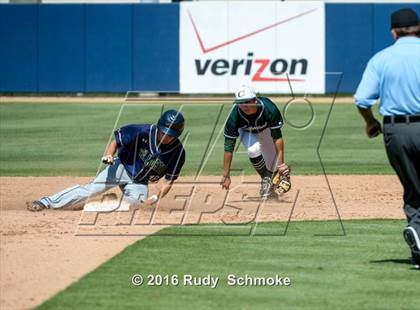 Thumbnail 2 in Coronado vs. Del Norte (CIF SDS D3 Final) photogallery.