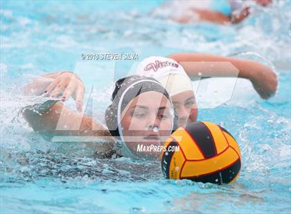 Thumbnail 2 in Huntington Beach vs. Vista (America's Finest City Tournament) photogallery.
