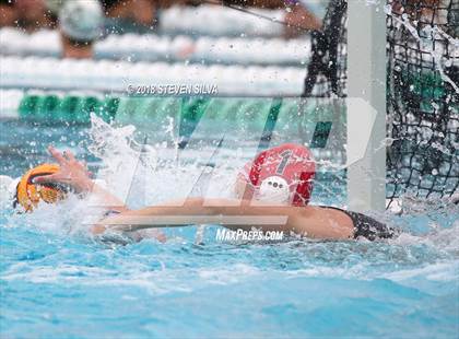 Thumbnail 2 in Huntington Beach vs. Vista (America's Finest City Tournament) photogallery.