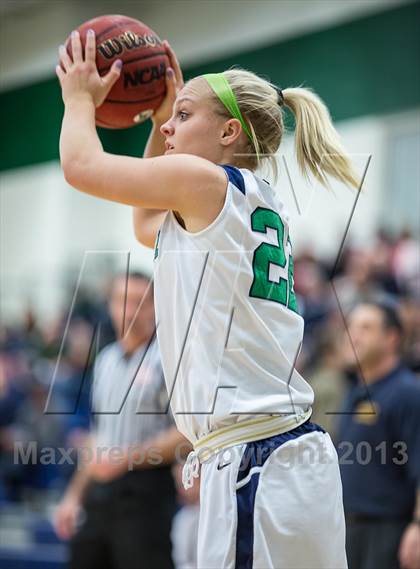 Thumbnail 3 in Woodgrove vs Loudoun County (VHSL Region II Final) photogallery.