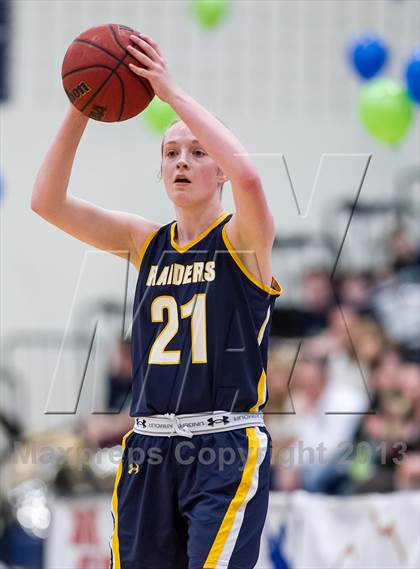 Thumbnail 2 in Woodgrove vs Loudoun County (VHSL Region II Final) photogallery.