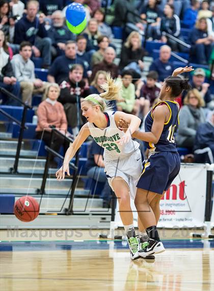 Thumbnail 2 in Woodgrove vs Loudoun County (VHSL Region II Final) photogallery.