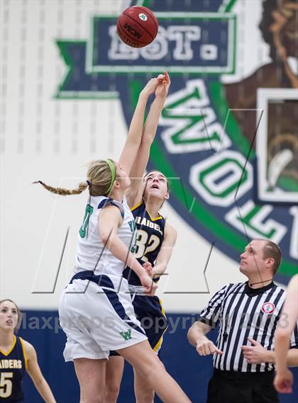Thumbnail 2 in Woodgrove vs Loudoun County (VHSL Region II Final) photogallery.