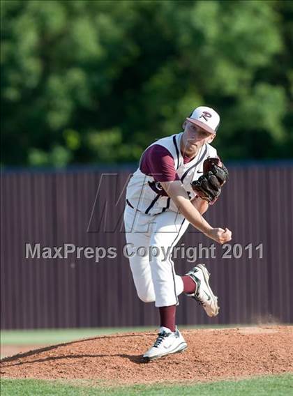 Thumbnail 3 in Richardson vs. Rowlett (5A Region2 Bidistrict) photogallery.