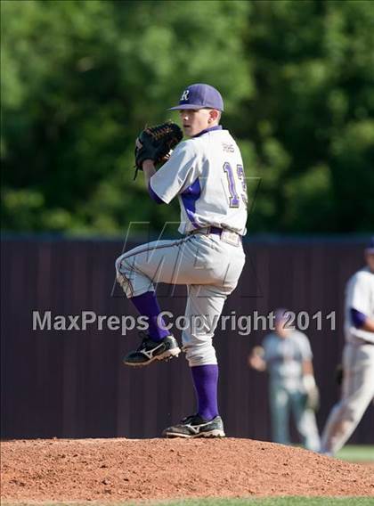 Thumbnail 1 in Richardson vs. Rowlett (5A Region2 Bidistrict) photogallery.