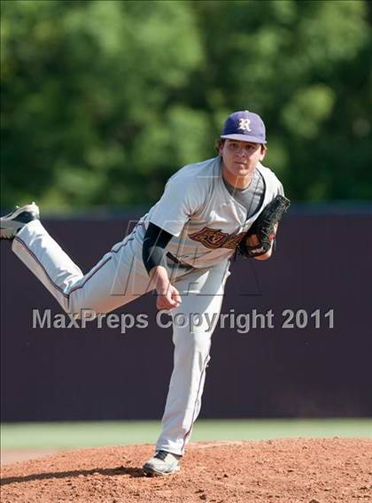 Thumbnail 1 in Richardson vs. Rowlett (5A Region2 Bidistrict) photogallery.