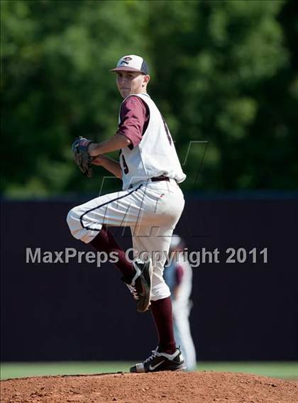 Thumbnail 1 in Richardson vs. Rowlett (5A Region2 Bidistrict) photogallery.