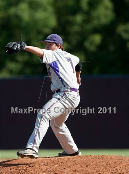 Thumbnail 1 in Richardson vs. Rowlett (5A Region2 Bidistrict) photogallery.