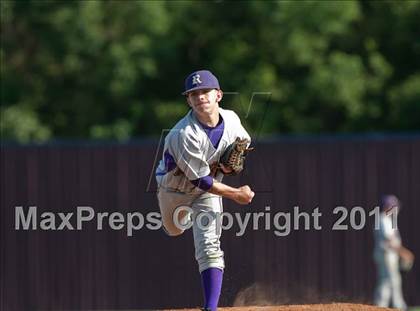 Thumbnail 3 in Richardson vs. Rowlett (5A Region2 Bidistrict) photogallery.