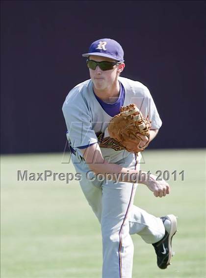 Thumbnail 3 in Richardson vs. Rowlett (5A Region2 Bidistrict) photogallery.