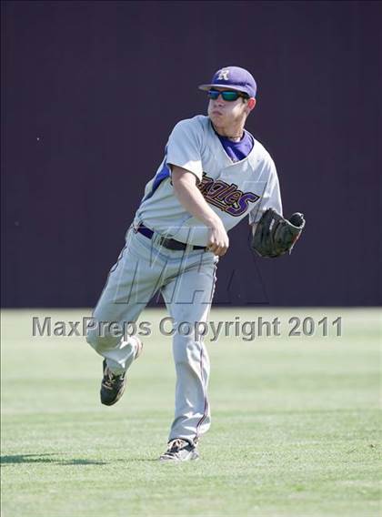 Thumbnail 2 in Richardson vs. Rowlett (5A Region2 Bidistrict) photogallery.
