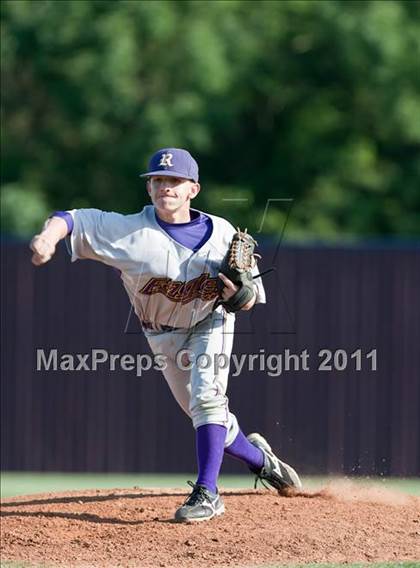 Thumbnail 2 in Richardson vs. Rowlett (5A Region2 Bidistrict) photogallery.