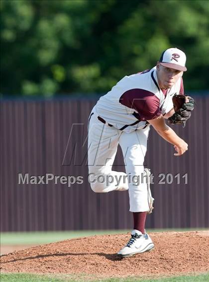 Thumbnail 1 in Richardson vs. Rowlett (5A Region2 Bidistrict) photogallery.
