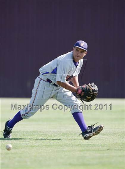 Thumbnail 2 in Richardson vs. Rowlett (5A Region2 Bidistrict) photogallery.