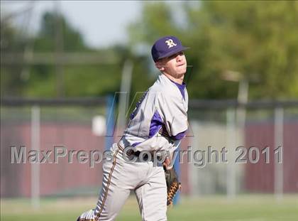 Thumbnail 3 in Richardson vs. Rowlett (5A Region2 Bidistrict) photogallery.